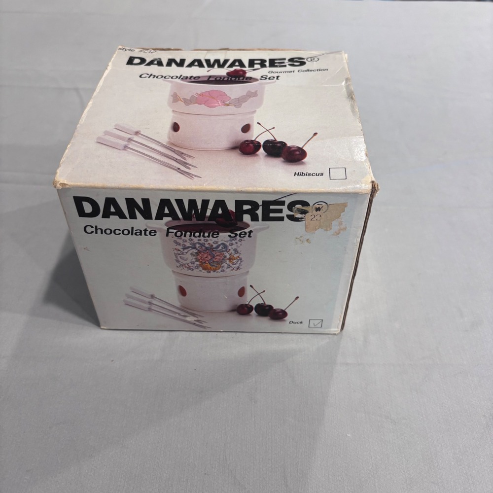 Danawares Chocolate Fondue Set Gourmet Collection Goose print in original box